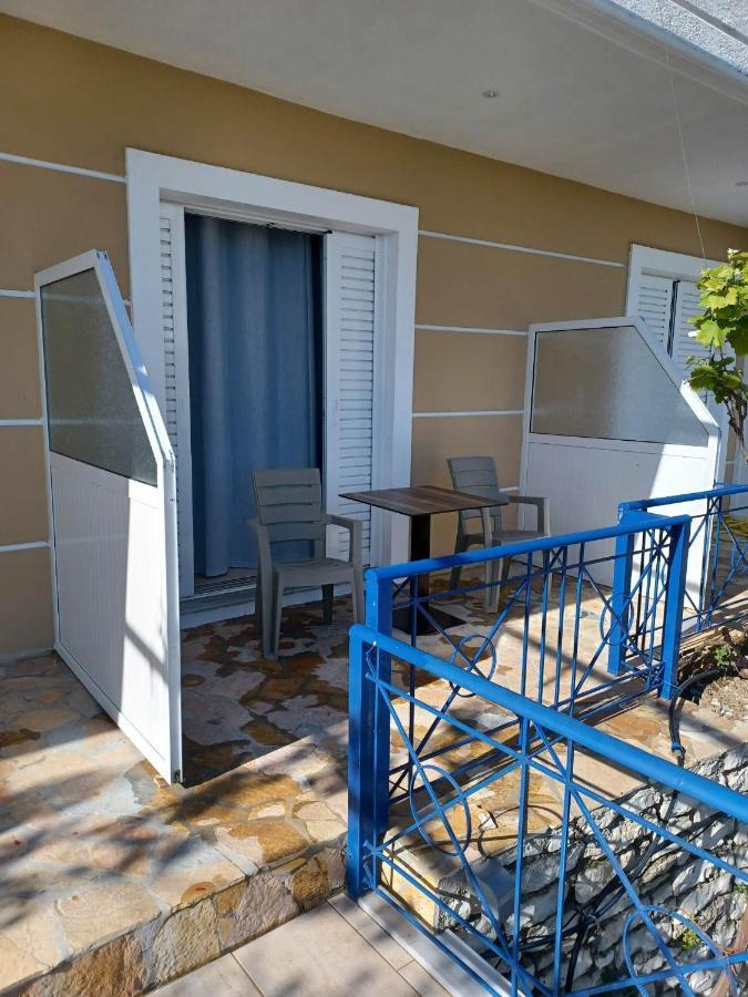 Ionian View Guest House Qeparo Eksteriør billede