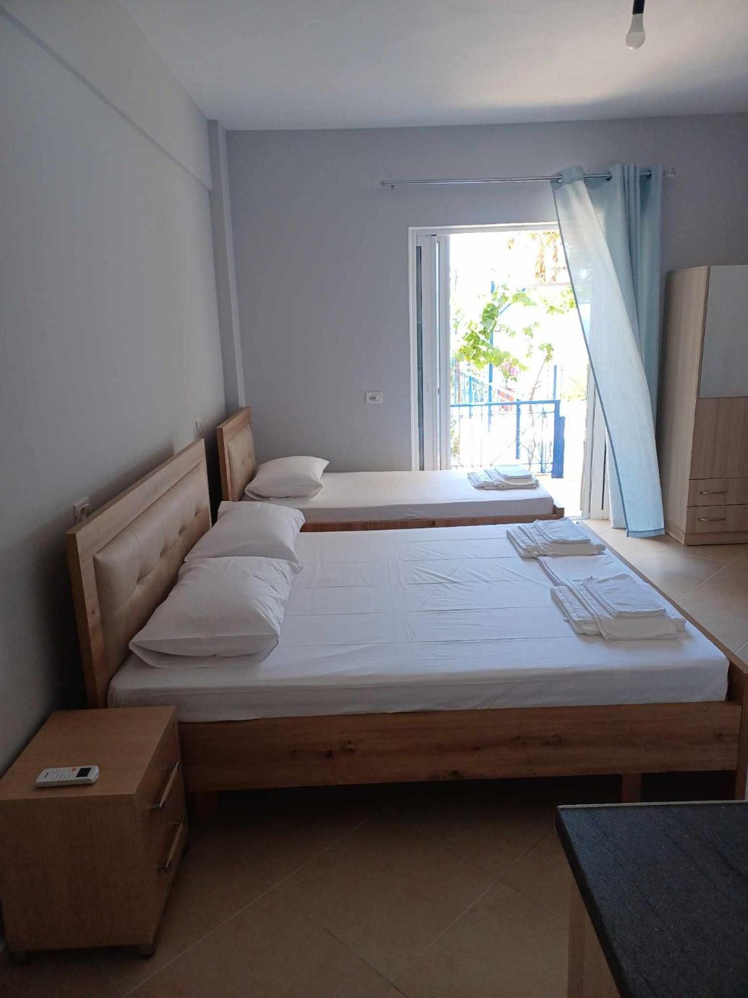 Ionian View Guest House Qeparo Eksteriør billede